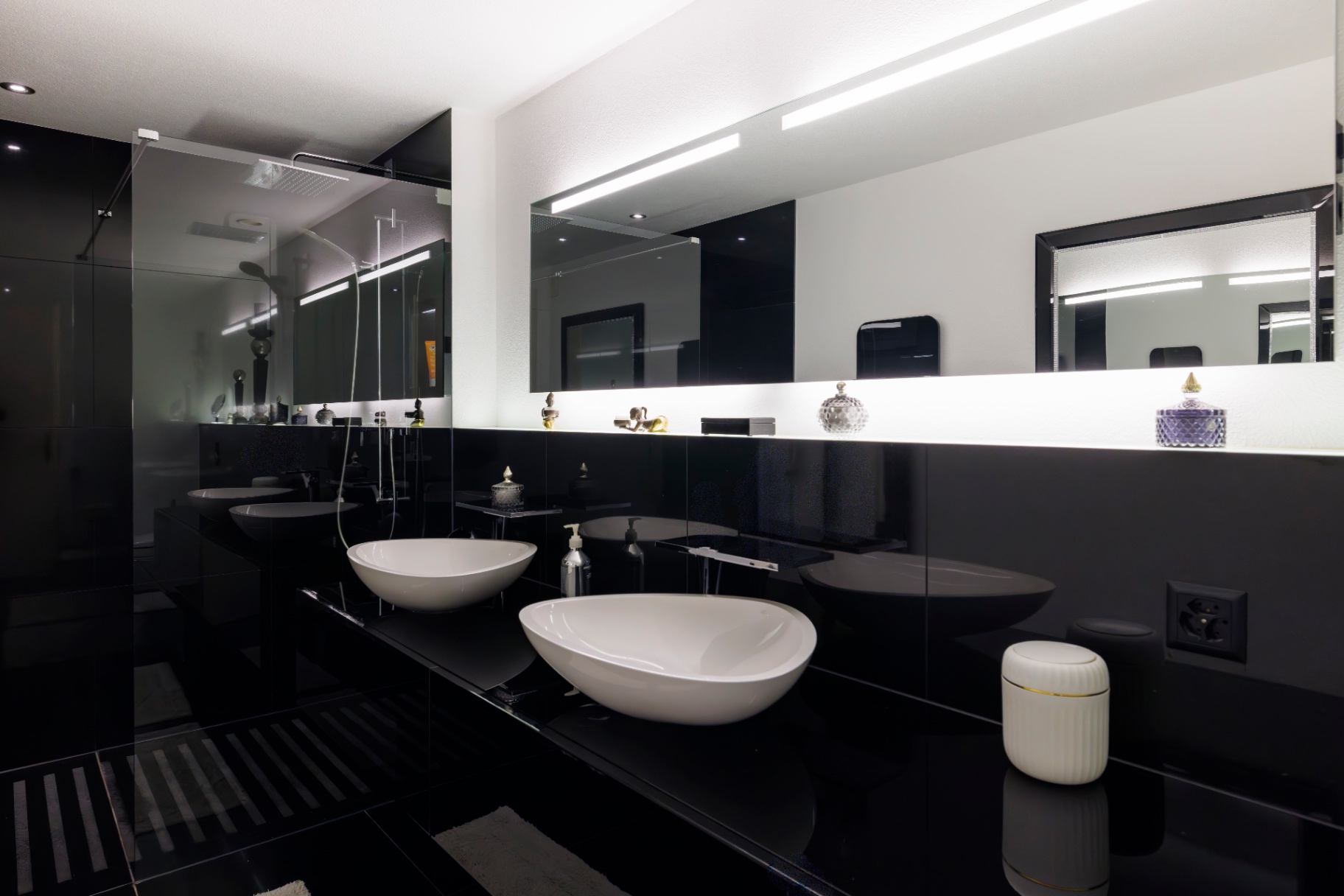 Master bathroom